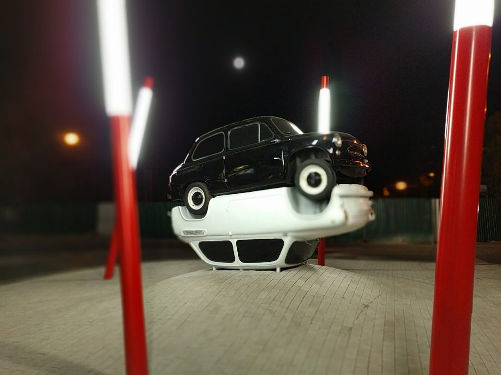 kiev, black and white cars instalation