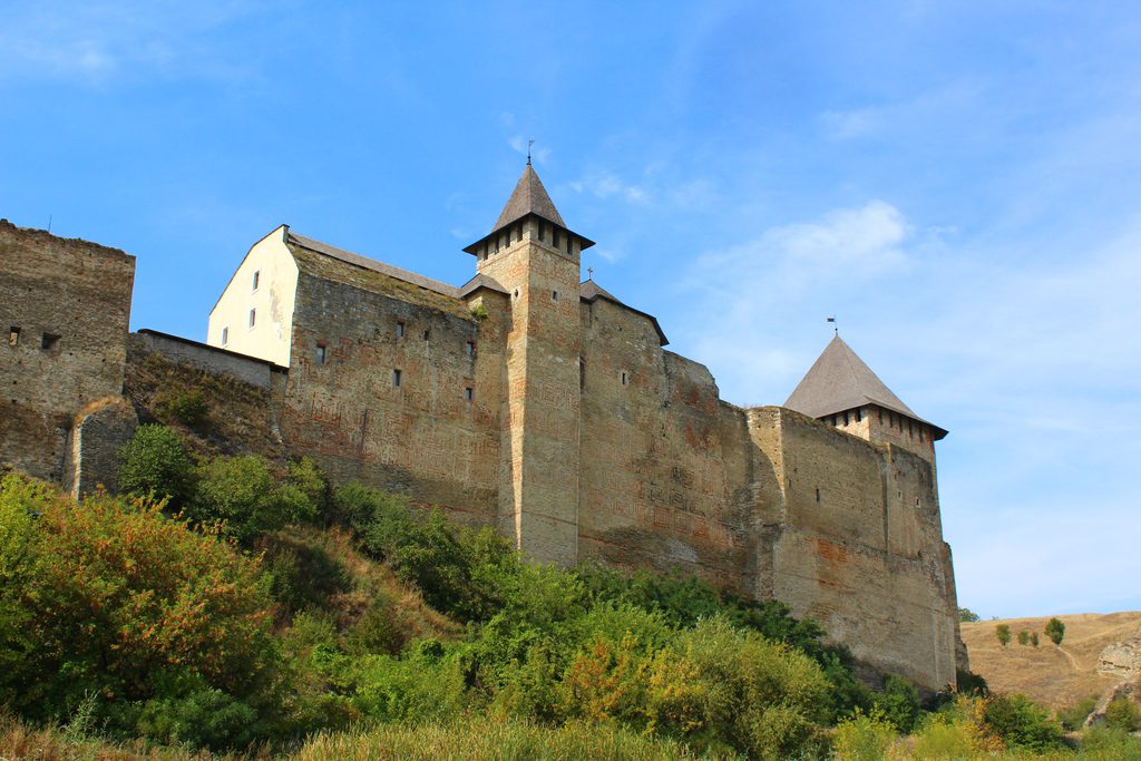Хотынская крепость, Украина