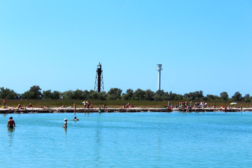 Les phares sur l'ile de Dzharylgac