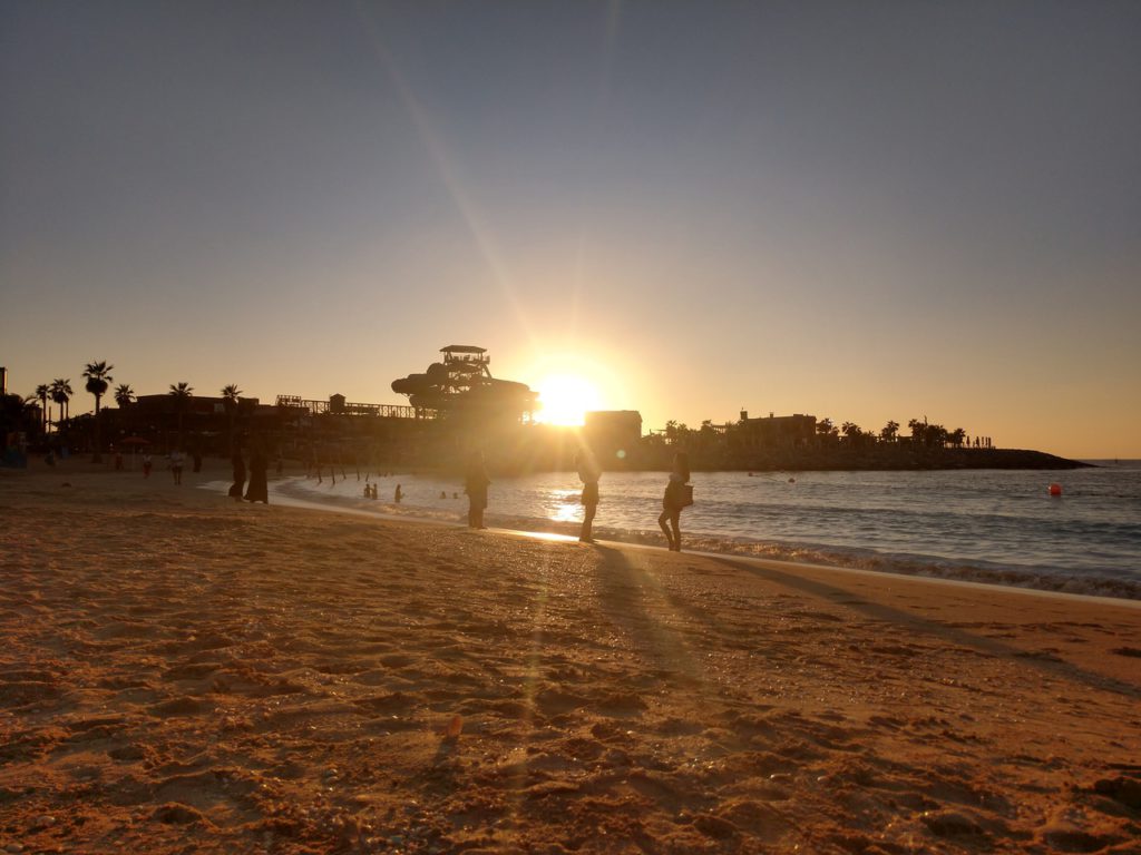 Dubai, La Mer beach