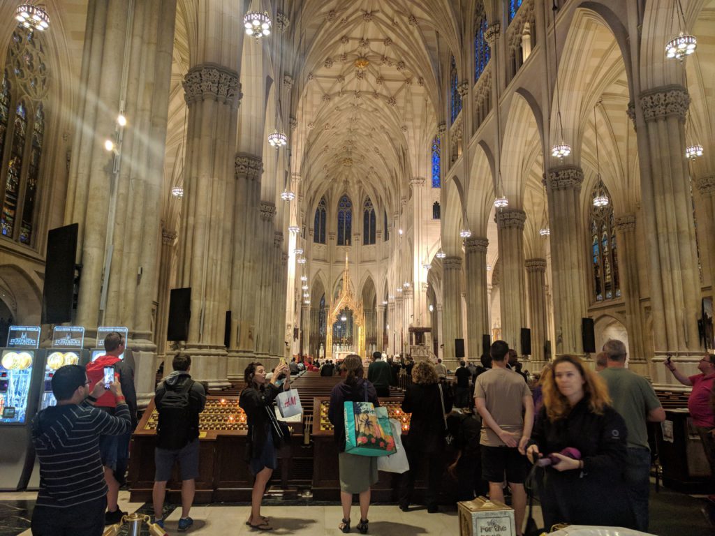 USA, New York, Manhattan, St. Patrick's Cathedral